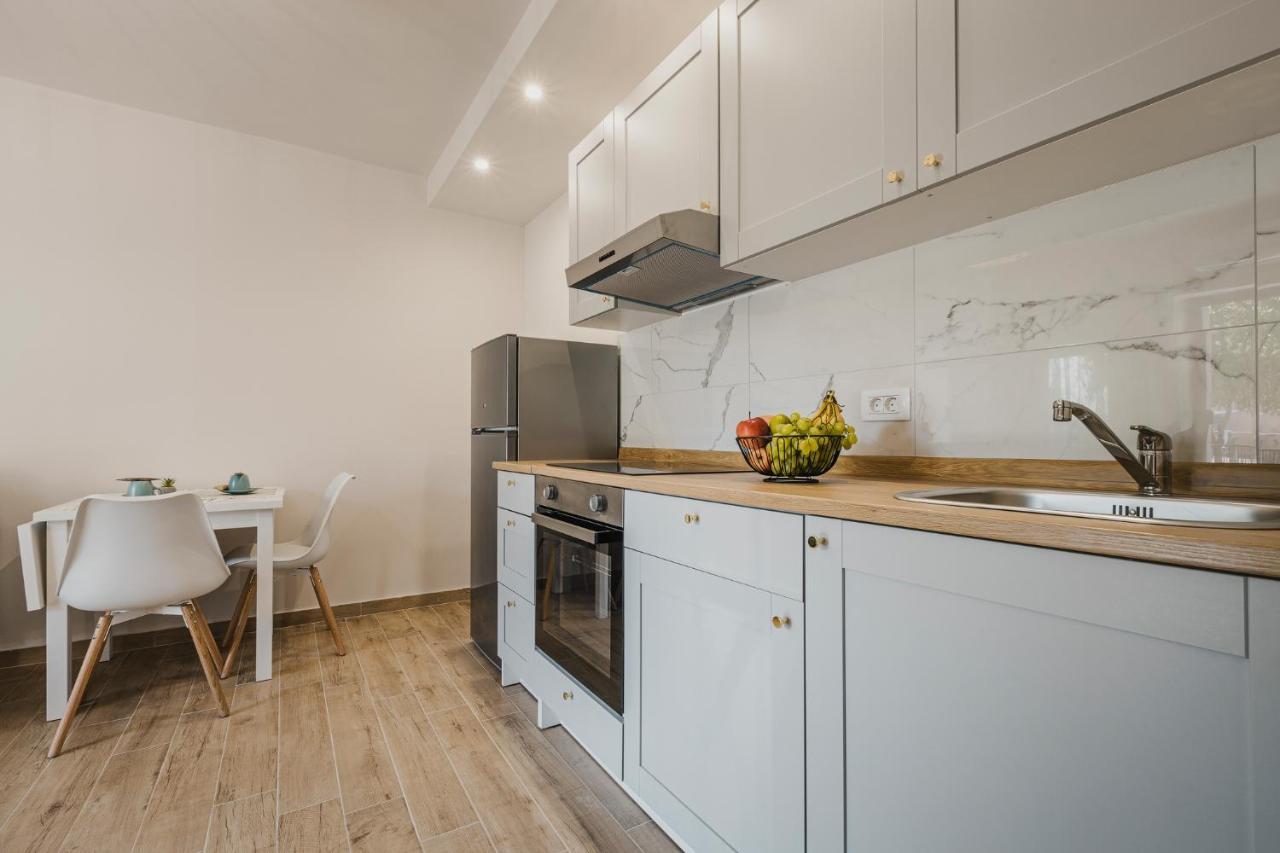 3Level Apartments Kroatien Umag Eksteriør billede