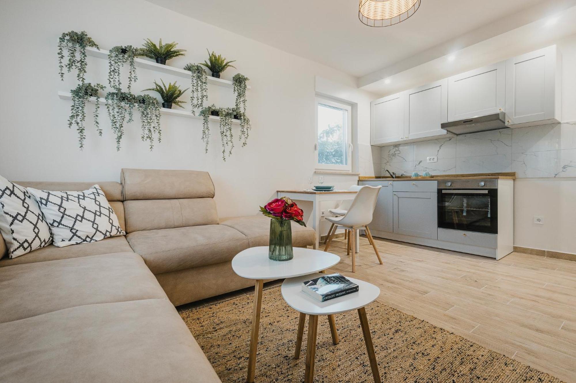 3Level Apartments Kroatien Umag Eksteriør billede